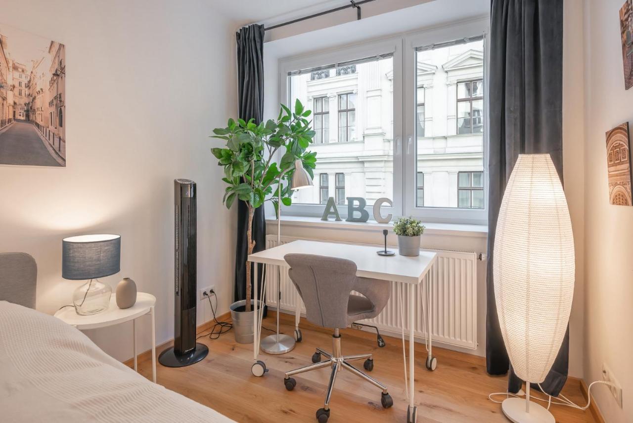 Modern City Center Apartment Vienna Luaran gambar